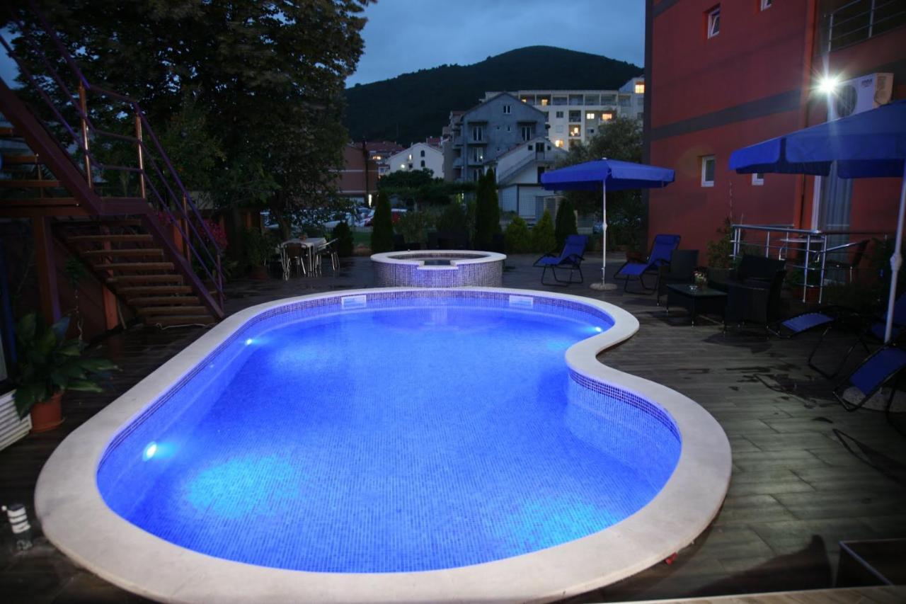 Vilaelenamarko Budva Exterior foto