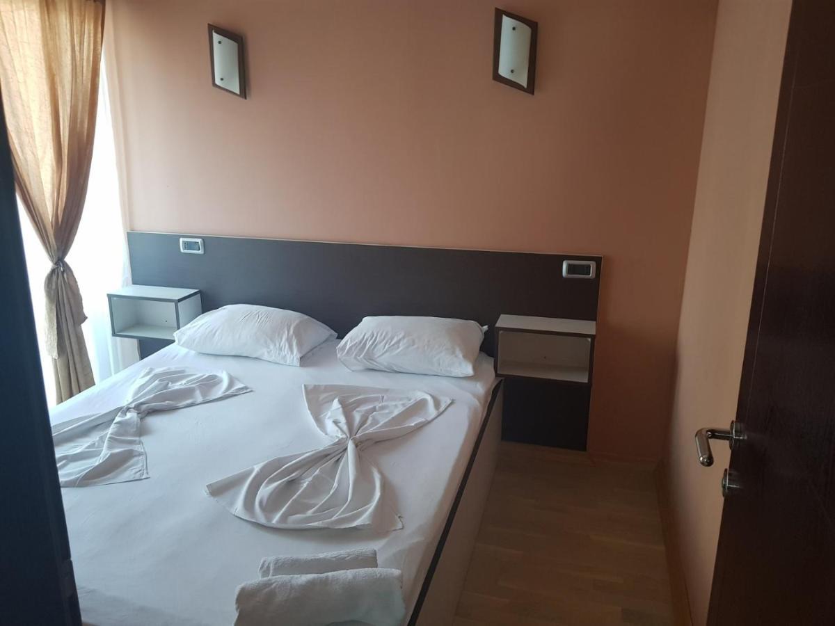 Vilaelenamarko Budva Exterior foto
